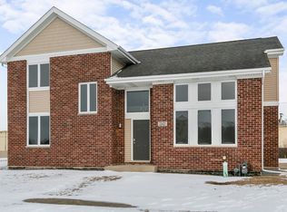 22421 Karlov Ave, Richton Park, IL 60471
