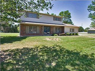 1st image of 125 E Kerry Lynn Dr