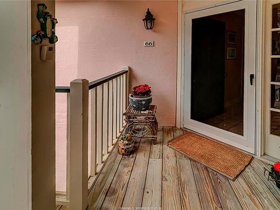 4th image of 66 Spindle Ln #66