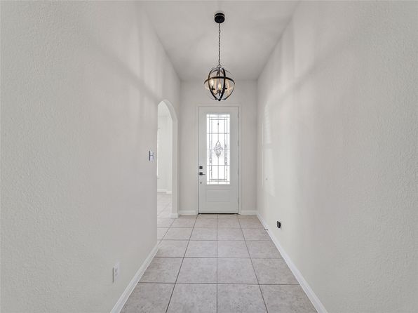 4813 Beaver Creek Ave, Denton, TX 76207
