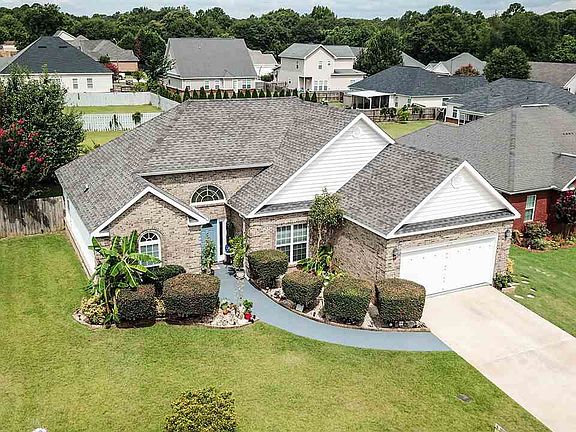 4th image of 710 Wilmington Dr