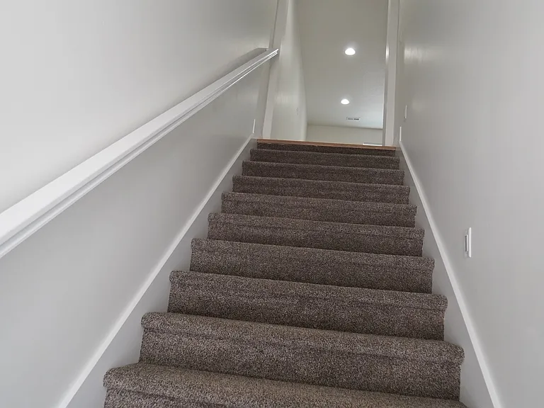1558 S 150 W — Photo 8