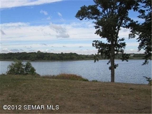 2nd image of 808 Lake Chapeau Drive