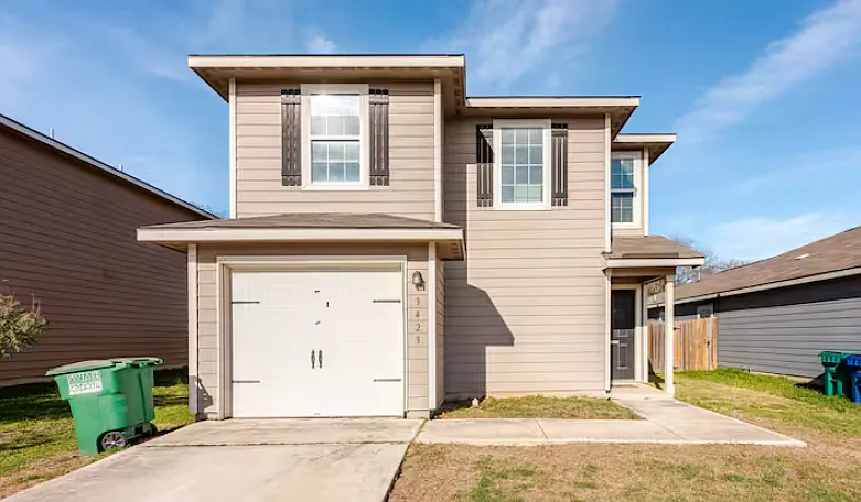 3 bed, 2.5 bath, 1238 sqft, $4,900 — Photo 1