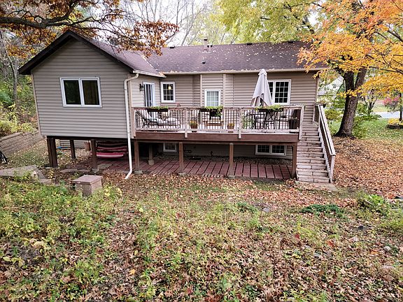 2nd image of 4584 Lake Park Dr