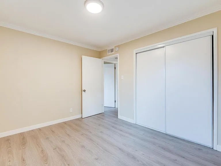 1382 Valota Rd — Photo 13