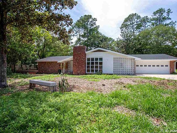 3rd image of 1620 NW 22nd St