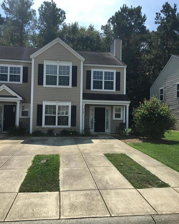1st image of 9138 Maple Grove Dr
