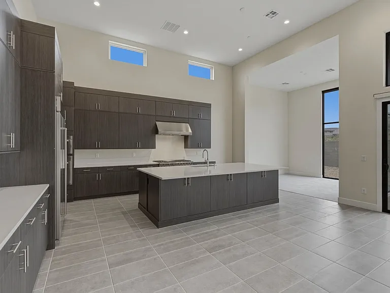10865 Agate Cliffs Ave — Photo 31