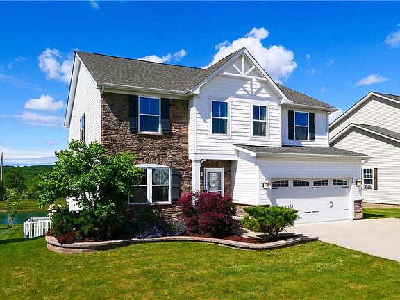 3rd image of 60 Samantha Dr