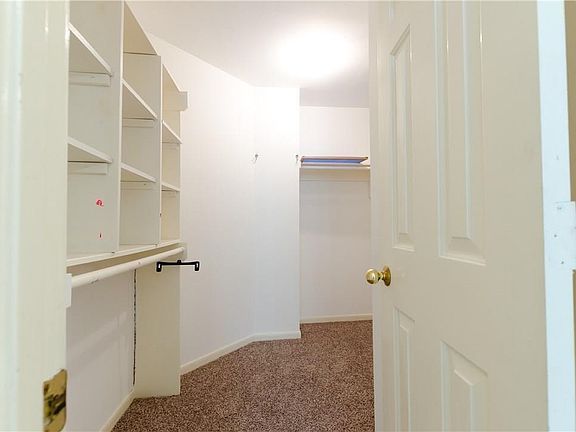 2nd image of 2413 Pistachio Dr