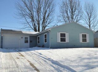 6111 Orchard Ln, Fort Wayne, IN 46809