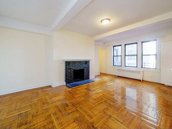 3rd image of 237 E 20th St APT 6D