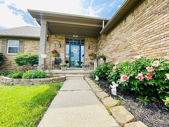 3rd image of 4090 Kimberly Dr