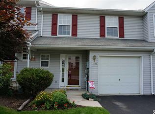 5794 Hidden Lake Dr, Harrisburg, PA 17111