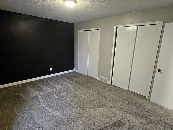 5th image of 4942 Dubois Dr