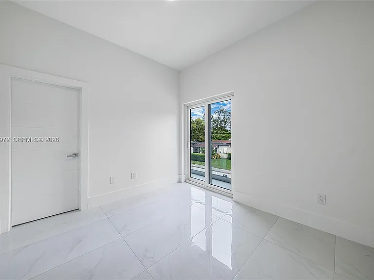 3142 Carter St #3142 — Photo 36
