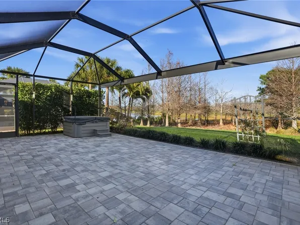 10055 Oakhurst Way, Fort Myers, FL 33913