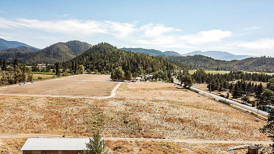 1st image of 14390 Highway 238