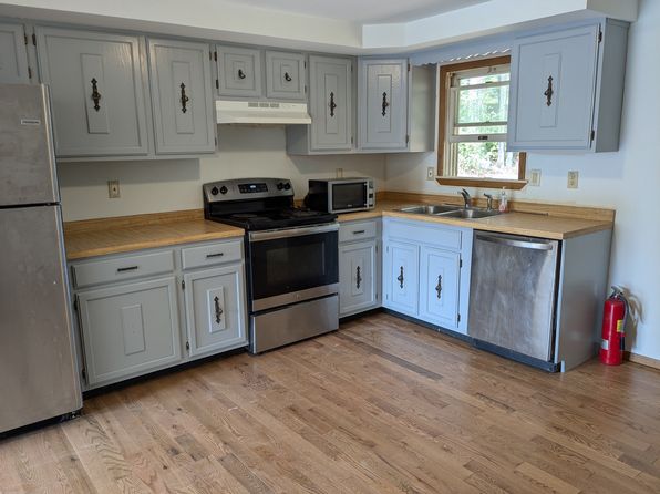 149 Foster Hill Rd #2