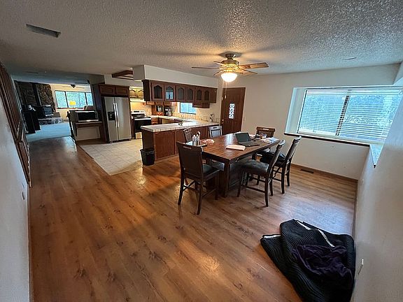 Home 1 kitchen, dining