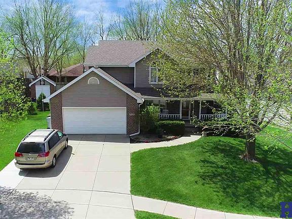 3rd image of 4425 Browning Pl