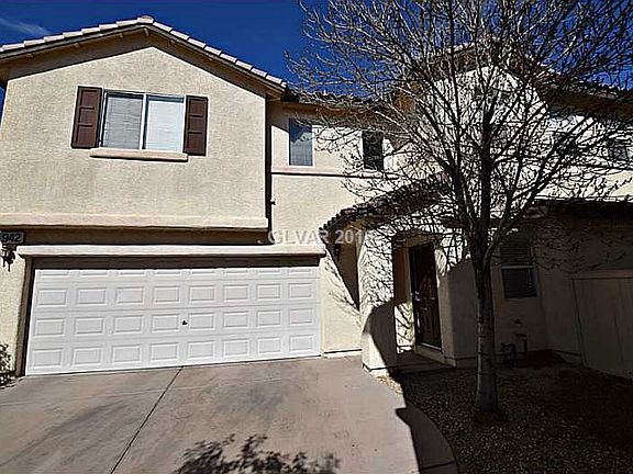 2nd image of 942 Monte De Oro Ave