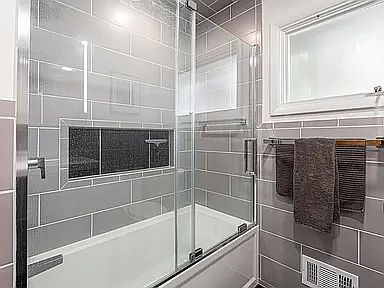 1st image of 1960 Ivywood Dr #1
