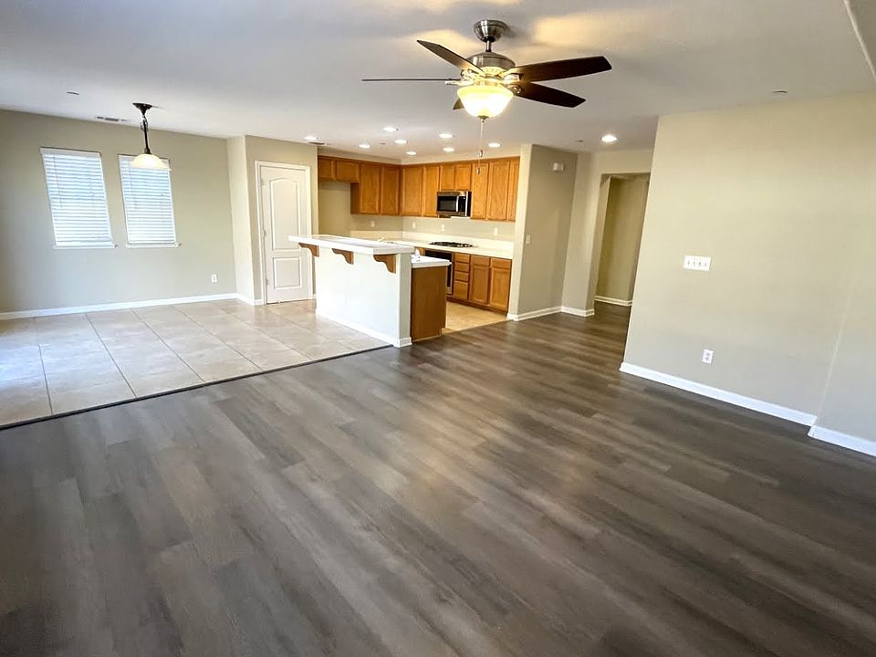 1st image of 2672 Nicolson Cir #1