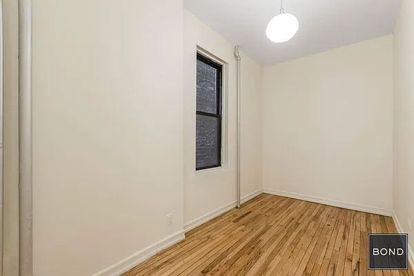 Rented by Bond New York | media 15