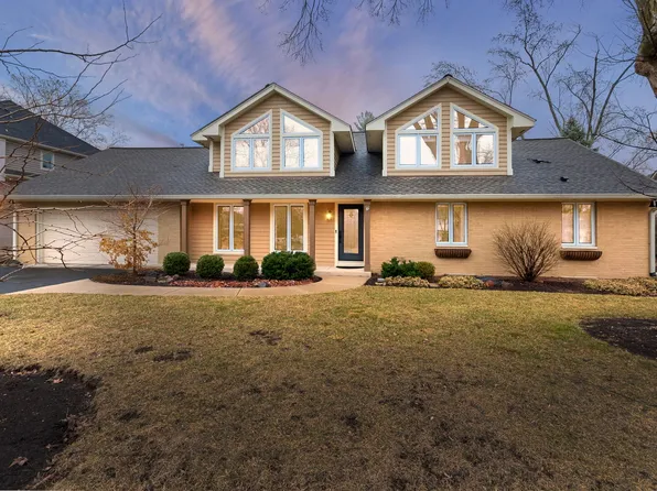 (undisclosed Address), Wheaton, IL 60189