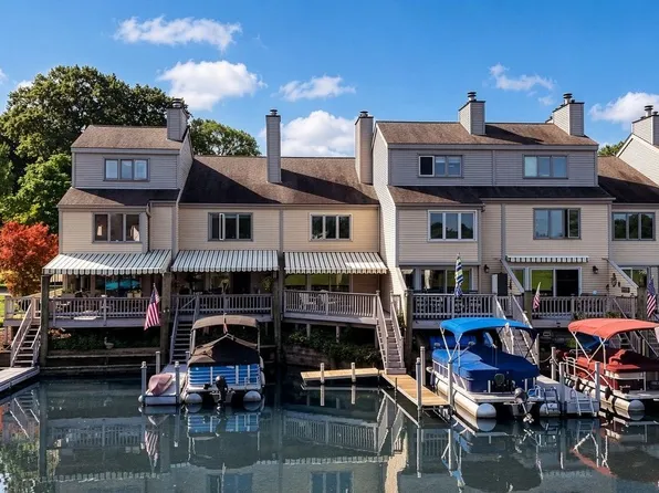3201 Mariners Island Dr NW Unit 3G, Canton, OH 44708