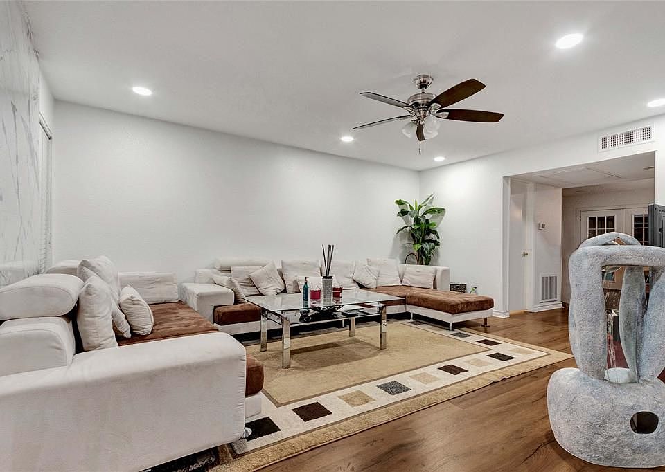 1st image of 5807 Beverlyhill St APT 22