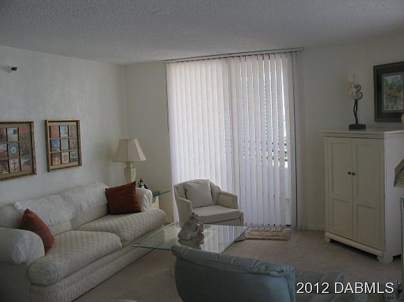 2nd image of 3013 Atlantic Ave
