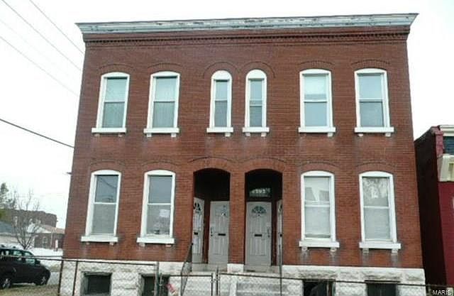 1st image of 2765-2771 Caroline St