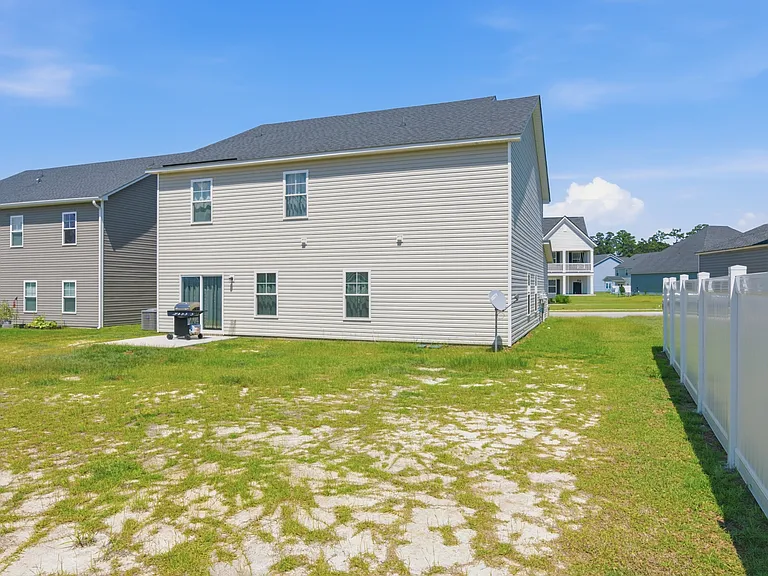 111 Franklins Walk — Photo 33