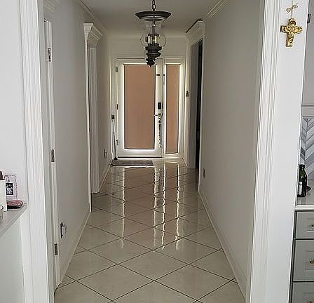 4th image of 3824 N Hullen St