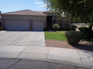 934 S Porter St, Gilbert, AZ 85296