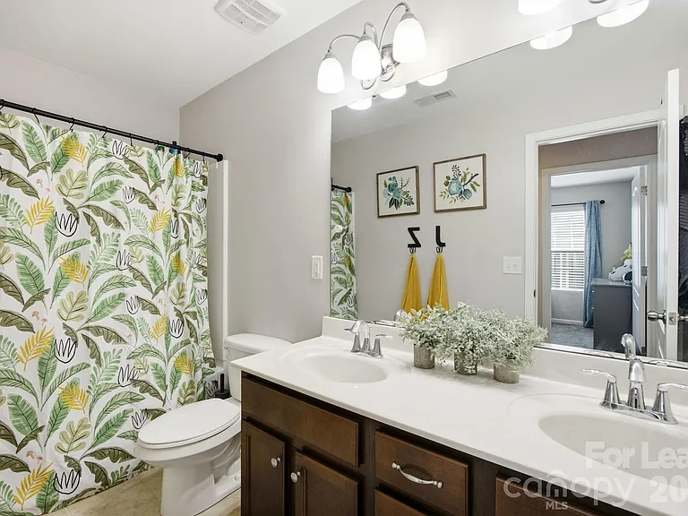 7037 Broughton Ln — Photo 21
