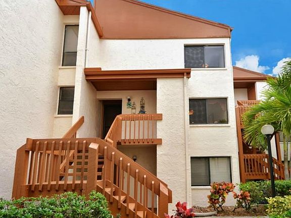 2nd image of 1800 Cove Ii Pl #2-222