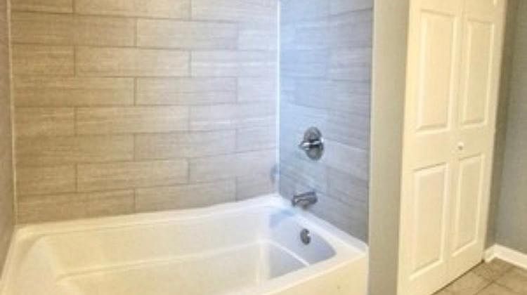 1st image of 7824 S Oglesby Ave #2