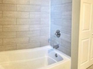 7824 S Oglesby Ave #1, Chicago, IL 60649
