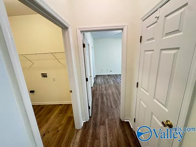 1386 Harvest Rd — Photo 15