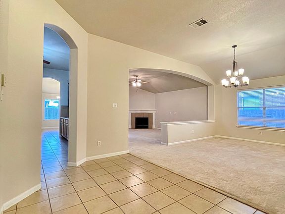 4th image of 4515 Western Lake Dr