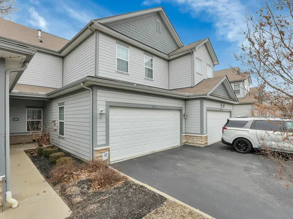 505 Wintergreen Way, Lewis Center, OH 43035