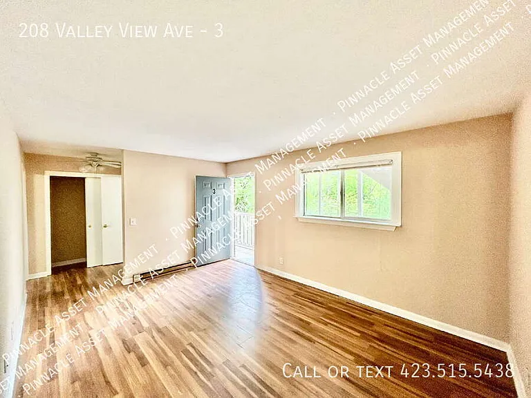 208 Valley View Ave #3 — Photo 7