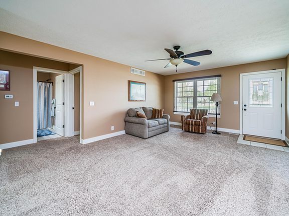 2nd image of 11568 Ambling Ave