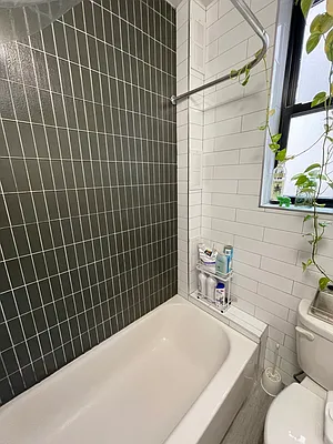 Rented by Avenues Real Estate | media 33