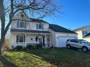 1014 Oakland Ln, Aurora, IL 60504