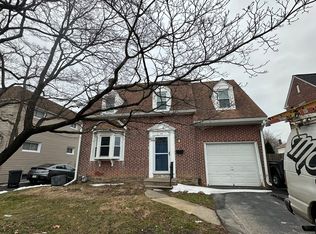 10 E Oak Ln, Glenolden, PA 19036